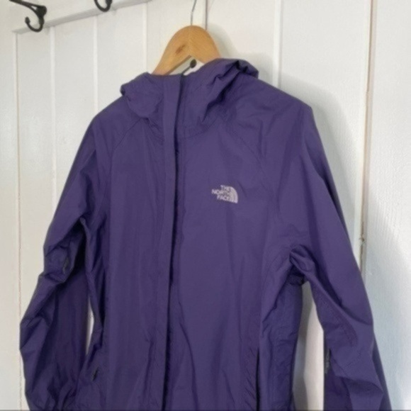 Women's The North Face Venture 2 Jacket - Picture 12 of 15